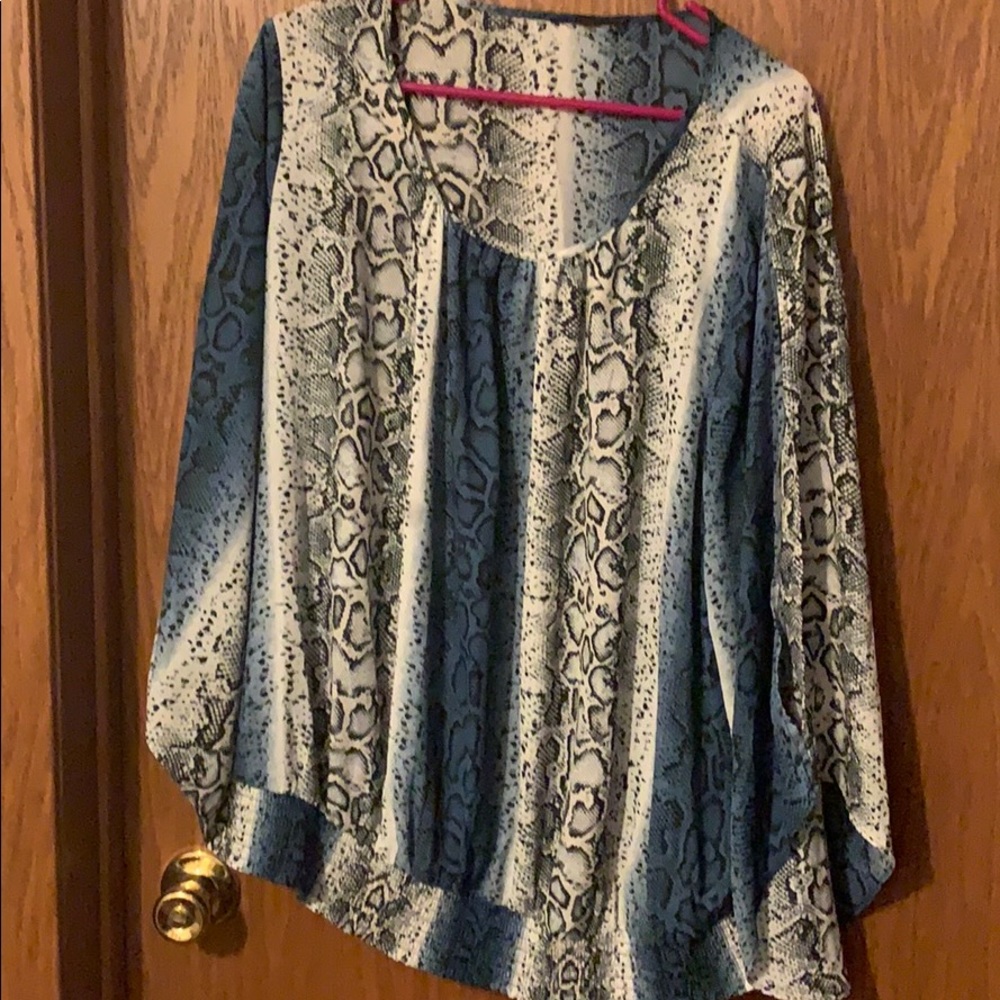 Plus size cold shoulder top